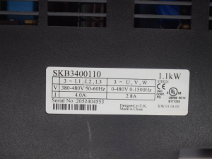 اینورتر کنترل تکنیک SKB3400110 با جریان خروجی 3 آمپر